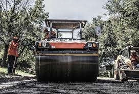 Best Asphalt Driveway Installation  in West Palm Beach, FL